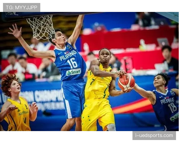 搞懂防守三秒违例！NBA与FIBA核心规则到底有何不同